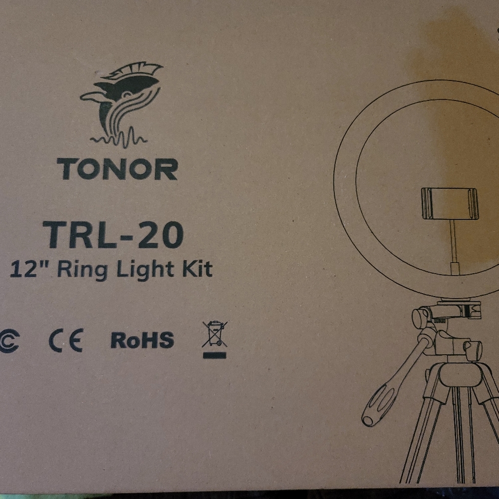 12" ring light brand new in box
